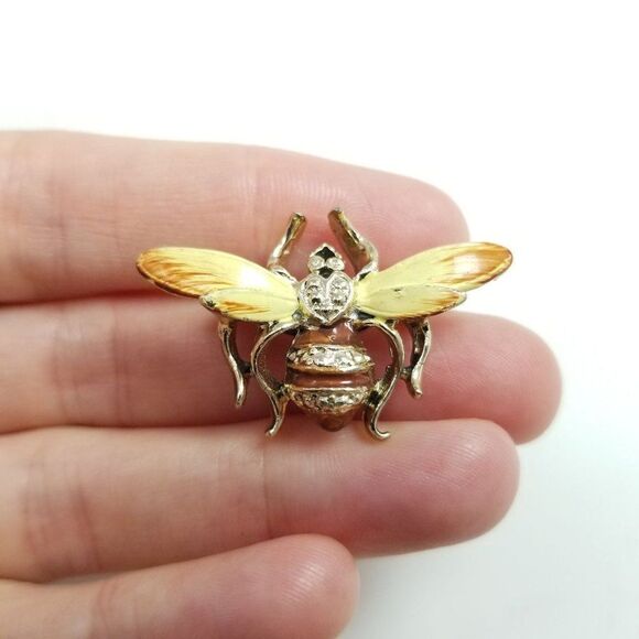 Vintage Insect Shape Brooch, Enamel Detail, Wasp, Hornet Bee Bug, Retro Estate - Picture 5 of 6